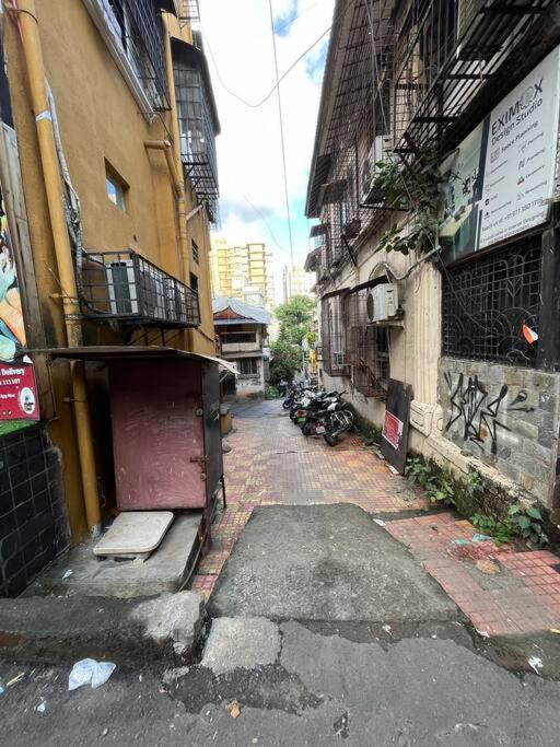 Apartament Budget Friendly 2bhk At Pali Hill Bombaj